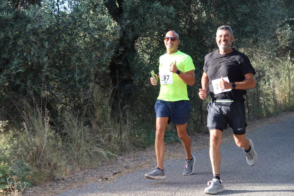 Κωστάκης και Πολυχρονάκη νικητές στον 7ο Αγώνα Δρόμου «Μάχη Φαραγγιού Καντάνου» runbeat.gr